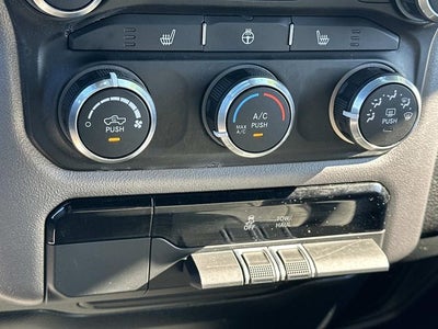 2024 RAM 1500 Big Horn Crew Cab 4x4 5'7' Box