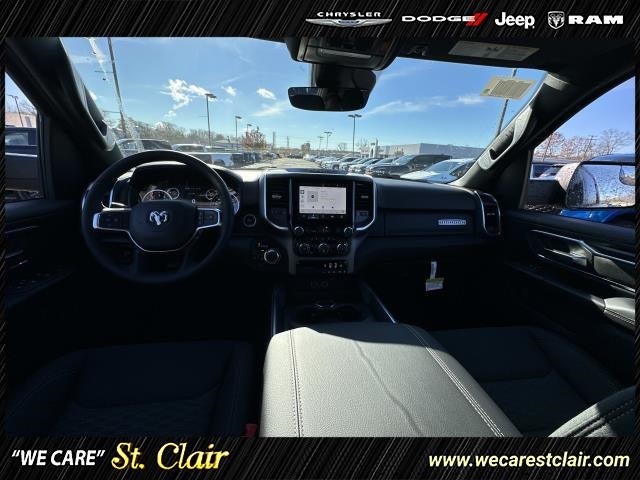 2025 RAM Ram 1500 RAM 1500 BIG HORN CREW CAB 4X4 5'7' BOX