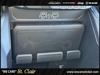 2025 RAM Ram 1500 RAM 1500 BIG HORN CREW CAB 4X4 5'7' BOX