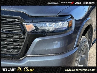 2025 RAM Ram 1500 RAM 1500 BIG HORN CREW CAB 4X4 5'7' BOX