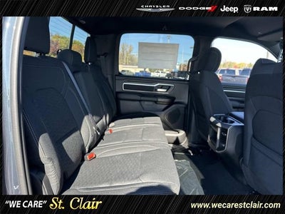 2025 RAM Ram 1500 RAM 1500 BIG HORN CREW CAB 4X4 5'7' BOX