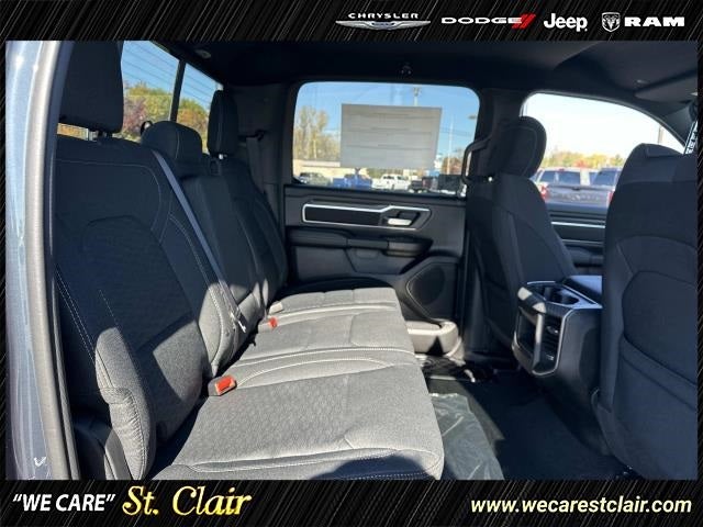 2025 RAM Ram 1500 RAM 1500 BIG HORN CREW CAB 4X4 5'7' BOX