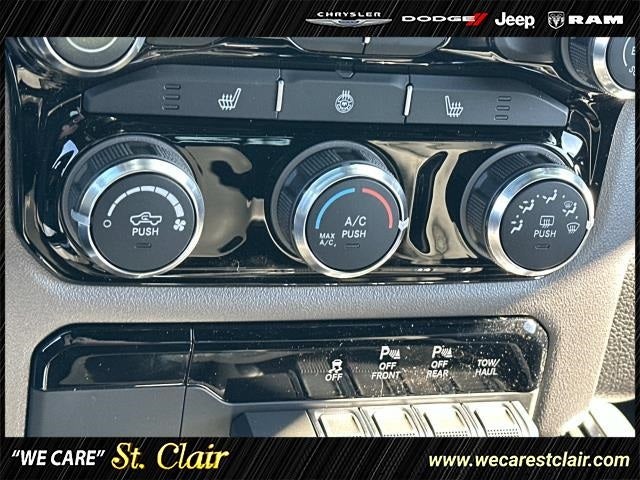 2025 RAM Ram 1500 RAM 1500 BIG HORN CREW CAB 4X4 5'7' BOX