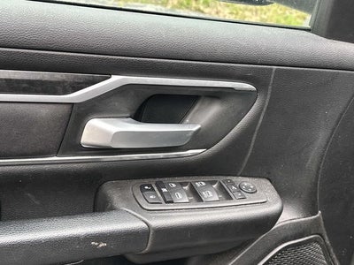 2024 RAM 1500 Big Horn Crew Cab 4x4 5'7' Box