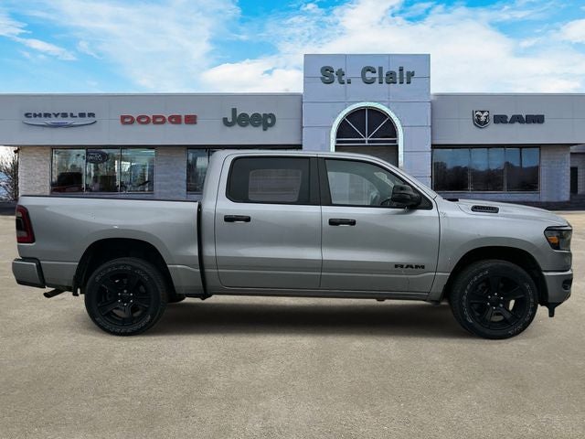 2024 RAM 1500 Big Horn Crew Cab 4x4 5'7' Box