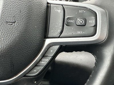 2024 RAM 1500 Big Horn Crew Cab 4x4 5'7' Box
