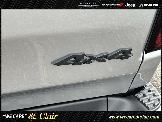 2025 RAM Ram 1500 RAM 1500 BIG HORN CREW CAB 4X4 5'7' BOX