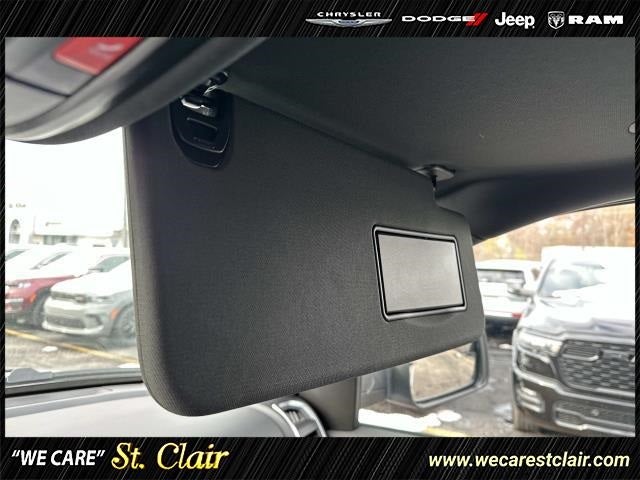 2025 RAM Ram 1500 RAM 1500 BIG HORN CREW CAB 4X4 5'7' BOX