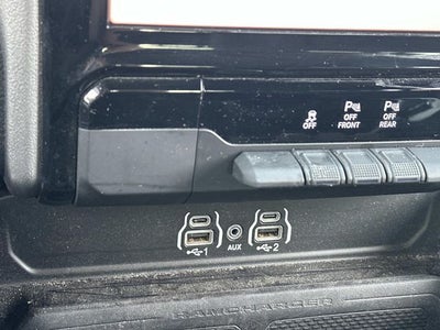 2025 RAM 1500 Big Horn Crew Cab 4x4 5'7' Box