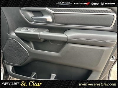 2025 RAM Ram 1500 RAM 1500 BIG HORN CREW CAB 4X4 5'7' BOX