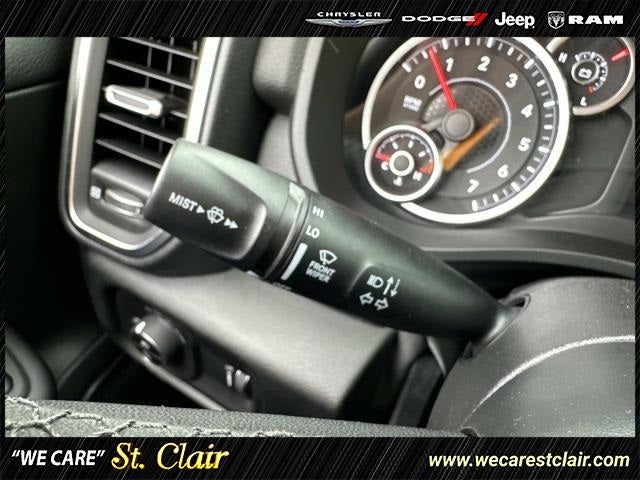 2025 RAM Ram 1500 RAM 1500 BIG HORN CREW CAB 4X4 5'7' BOX