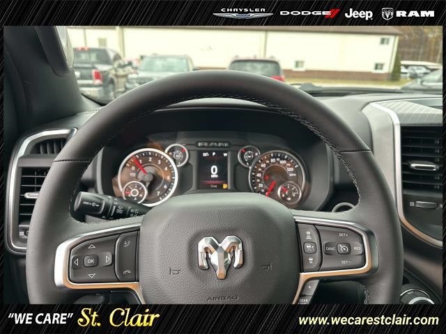 2025 RAM Ram 1500 RAM 1500 BIG HORN CREW CAB 4X4 5'7' BOX