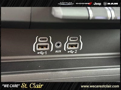 2025 RAM Ram 1500 RAM 1500 BIG HORN CREW CAB 4X4 5'7' BOX