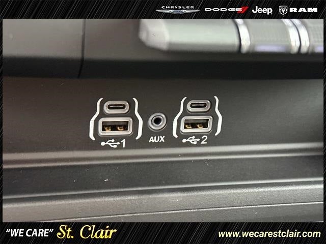 2025 RAM Ram 1500 RAM 1500 BIG HORN CREW CAB 4X4 5'7' BOX