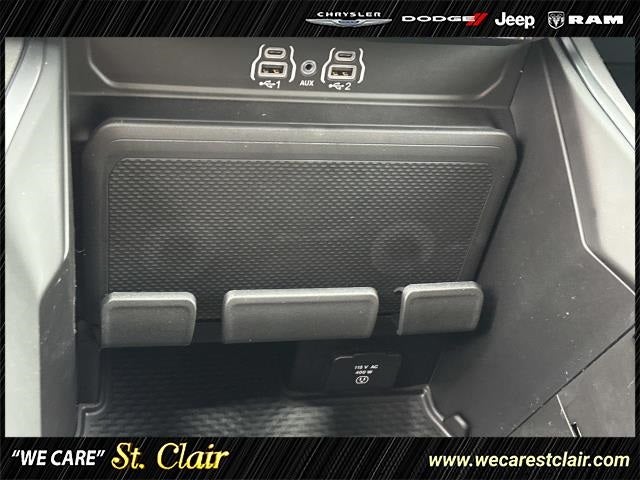 2025 RAM Ram 1500 RAM 1500 BIG HORN CREW CAB 4X4 5'7' BOX