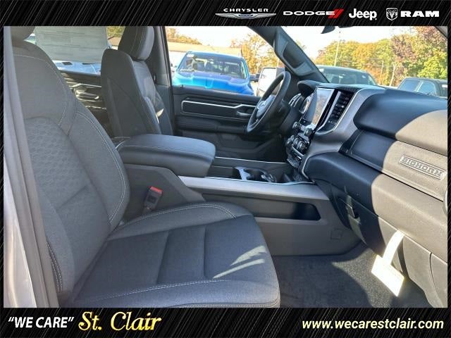 2025 RAM Ram 1500 RAM 1500 BIG HORN CREW CAB 4X4 5'7' BOX