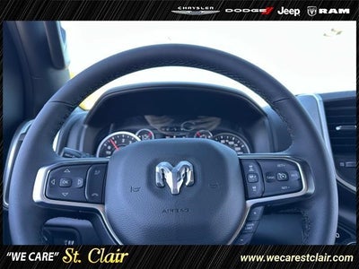 2025 RAM Ram 1500 RAM 1500 BIG HORN CREW CAB 4X4 5'7' BOX