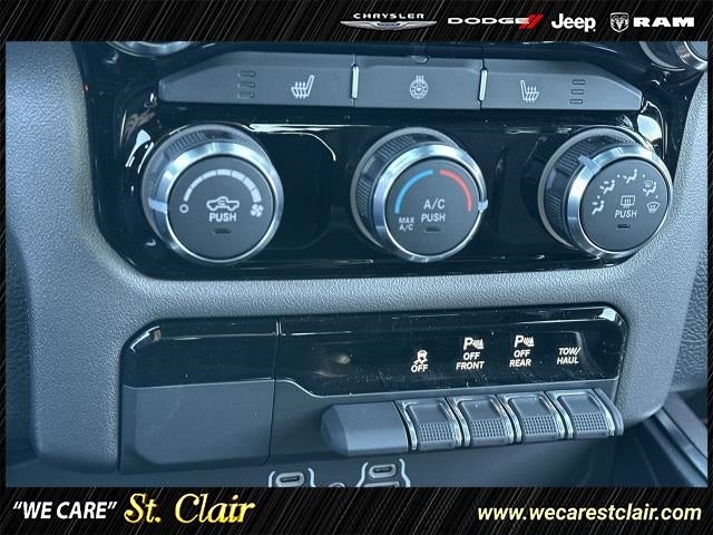 2025 RAM Ram 1500 RAM 1500 BIG HORN CREW CAB 4X4 5'7' BOX