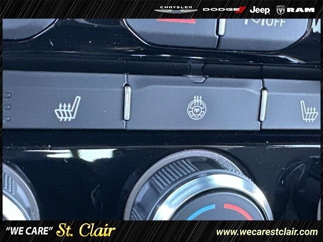 2025 RAM Ram 1500 RAM 1500 BIG HORN CREW CAB 4X4 5'7' BOX