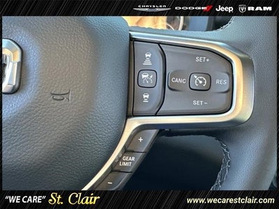 2025 RAM Ram 1500 RAM 1500 BIG HORN CREW CAB 4X4 5'7' BOX