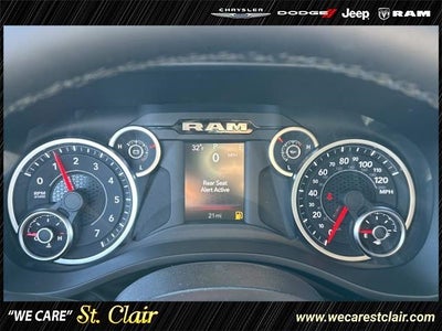 2025 RAM Ram 1500 RAM 1500 BIG HORN CREW CAB 4X4 5'7' BOX