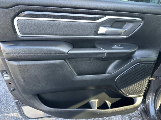 2020 RAM 1500 Big Horn Crew Cab 4x4 5'7' Box