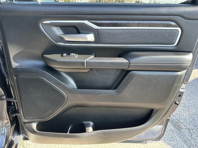 2020 RAM 1500 Big Horn Crew Cab 4x4 5'7' Box