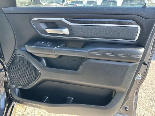 2020 RAM 1500 Big Horn Crew Cab 4x4 5'7' Box
