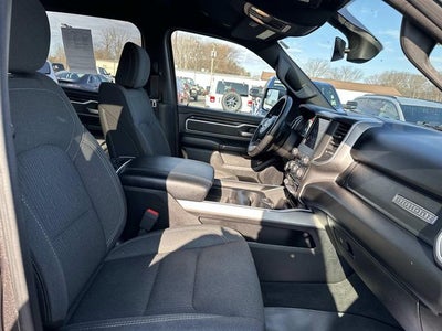 2020 RAM 1500 Big Horn Crew Cab 4x4 5'7' Box