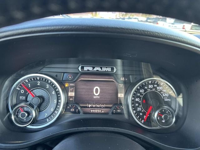 2020 RAM 1500 Big Horn Crew Cab 4x4 5'7' Box