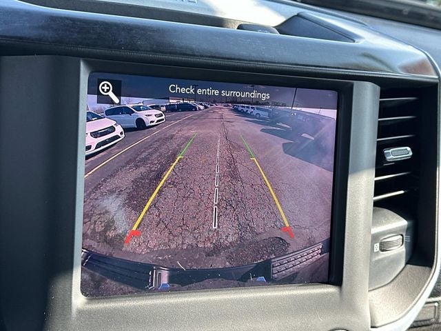 2020 RAM 1500 Big Horn Crew Cab 4x4 5'7' Box