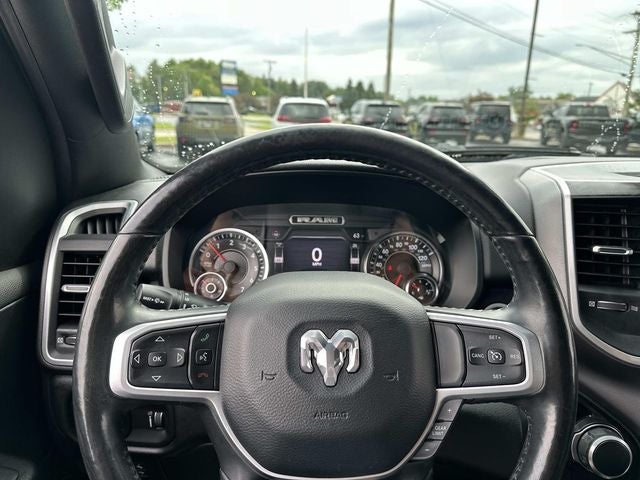 2020 RAM 1500 Big Horn Crew Cab 4x4 5'7' Box