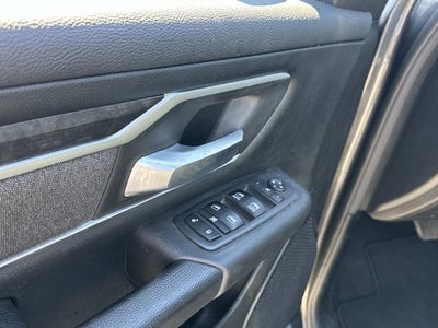 2019 RAM 1500 Big Horn/Lone Star Crew Cab 4x4 5'7' Box