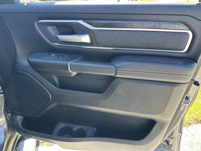 2019 RAM 1500 Big Horn/Lone Star Crew Cab 4x4 5'7' Box