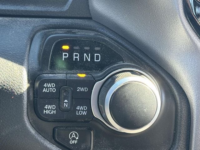 2023 RAM 1500 Big Horn Crew Cab 4x4 5'7' Box