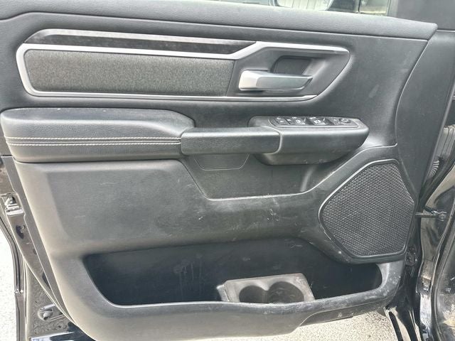 2020 RAM 1500 Big Horn Crew Cab 4x4 5'7' Box