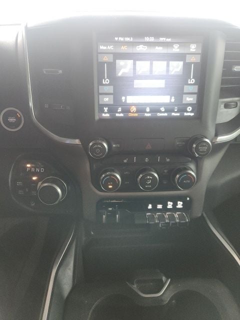 2021 RAM 1500 Big Horn Crew Cab 4x4 5'7' Box