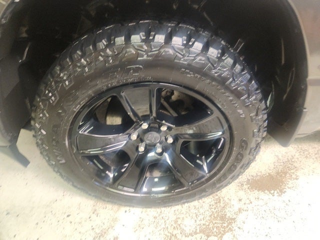 2020 RAM 1500 Big Horn Crew Cab 4x4 5'7' Box