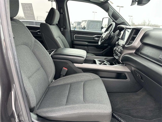 2020 RAM 1500 Big Horn Crew Cab 4x4 5'7' Box