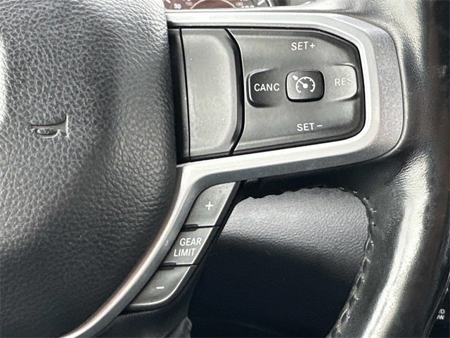 2020 RAM 1500 Big Horn Crew Cab 4x4 5'7' Box