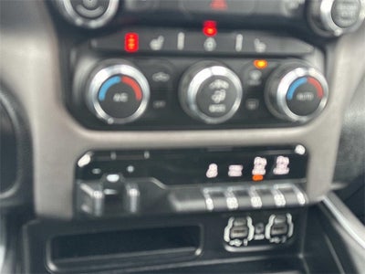 2020 RAM 1500 Big Horn Crew Cab 4x4 5'7' Box