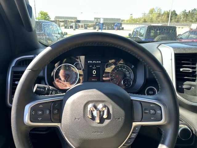 2023 RAM 1500 Big Horn Crew Cab 4x4 5'7' Box
