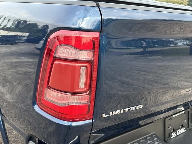 2022 RAM 1500 Limited Crew Cab 4x4 5'7' Box