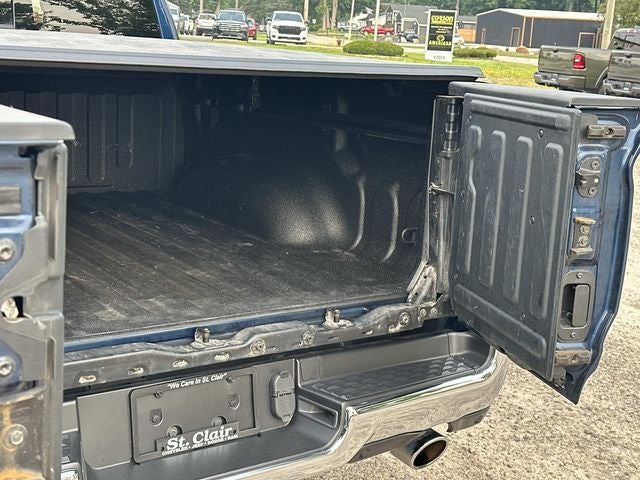2022 RAM 1500 Limited Crew Cab 4x4 5'7' Box