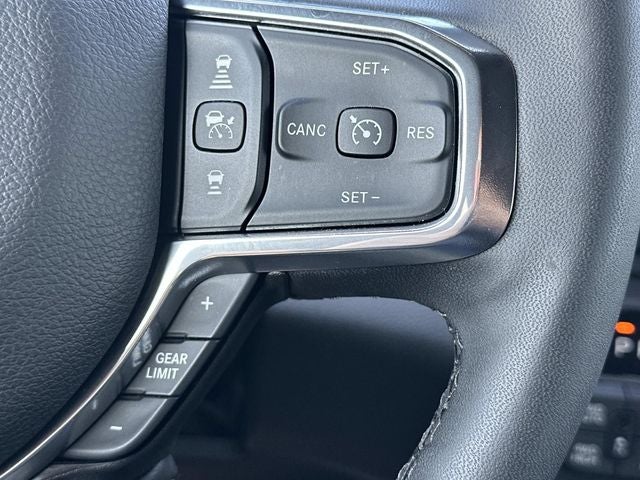 2025 RAM 1500 Laramie Crew Cab 4x4 5'7' Box