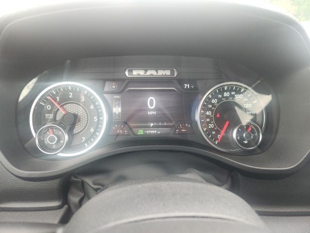 2025 RAM 1500 Laramie Crew Cab 4x4 5'7' Box