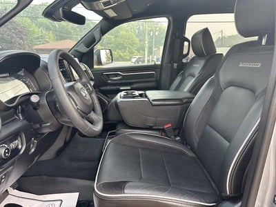 2025 RAM 1500 Laramie Crew Cab 4x4 5'7' Box