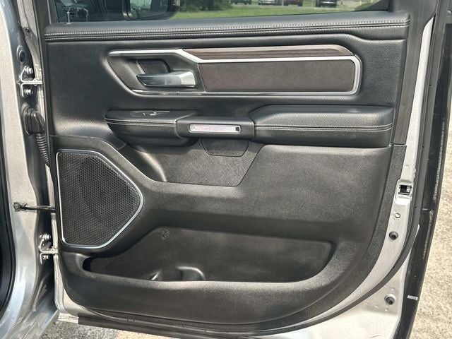 2025 RAM 1500 Laramie Crew Cab 4x4 5'7' Box