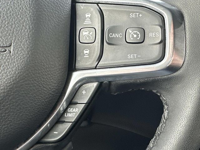 2025 RAM 1500 Laramie Crew Cab 4x4 5'7' Box