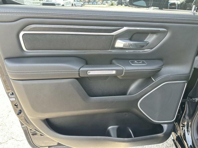 2023 RAM 1500 Laramie Crew Cab 4x4 5'7' Box